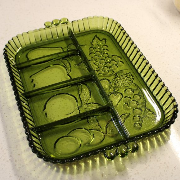 Green Fruit Tray - Picture 1 of 4